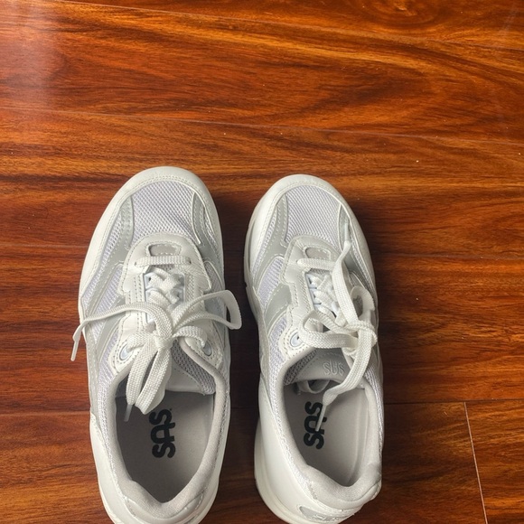 SAS women's Tour Mesh lace-up sneakers white leather walking shoes Size 6.5 - Picture 14 of 14